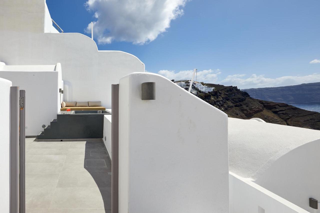 Allure Breeze Suites Oía Exterior photo