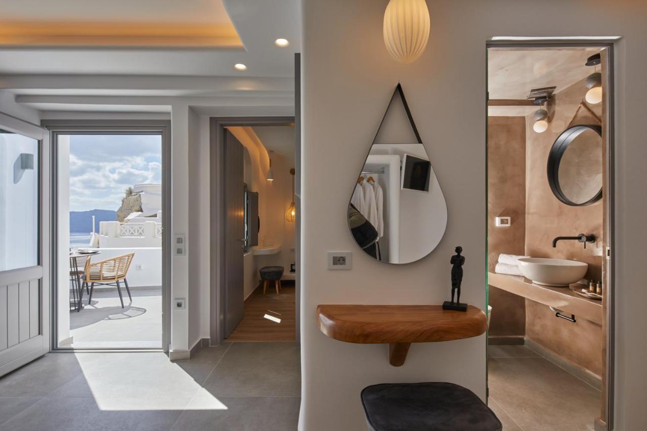 Allure Breeze Suites Oía Exterior photo