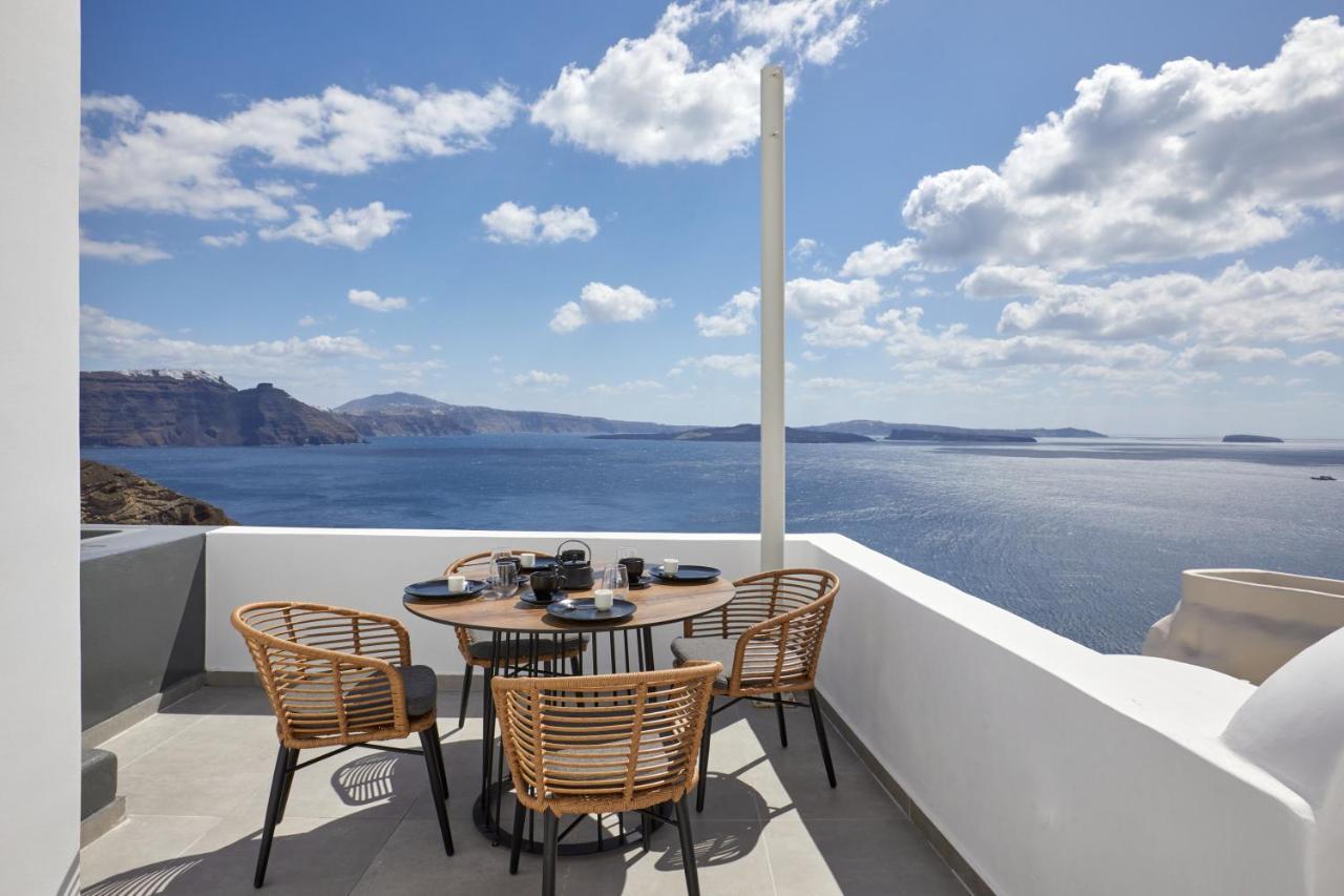 Allure Breeze Suites Oía Exterior photo
