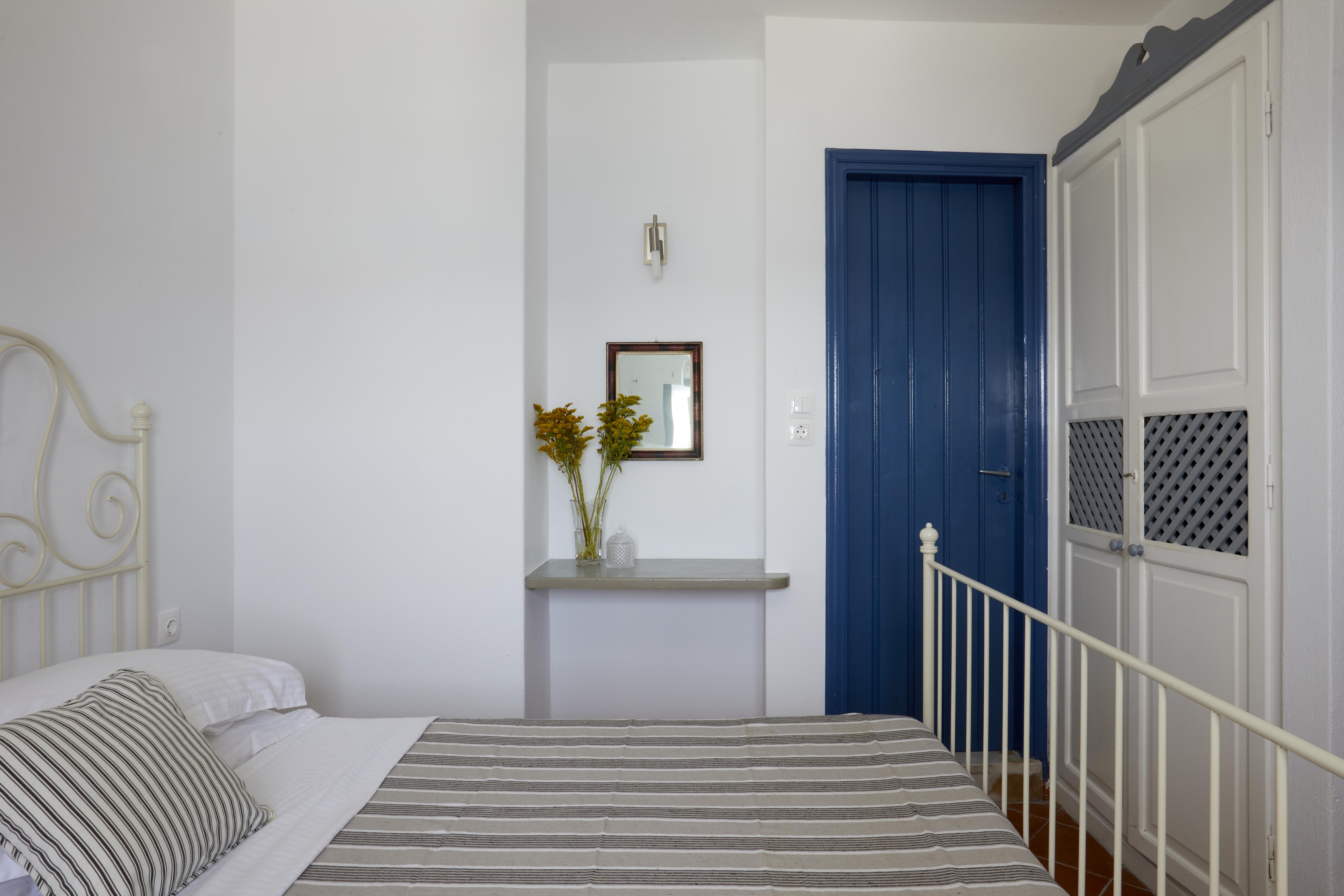 Allure Breeze Suites Oía Exterior photo