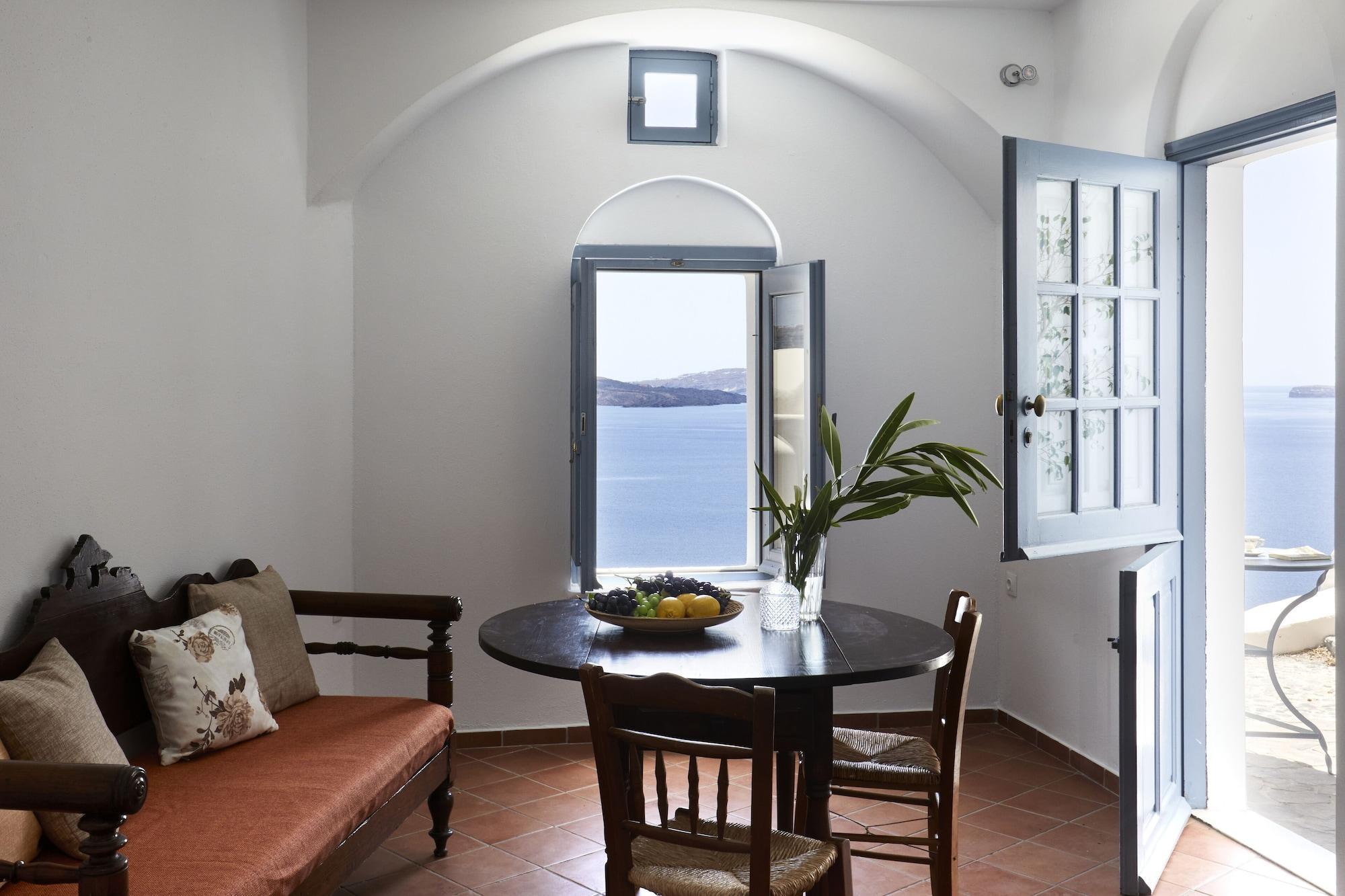 Allure Breeze Suites Oía Exterior photo